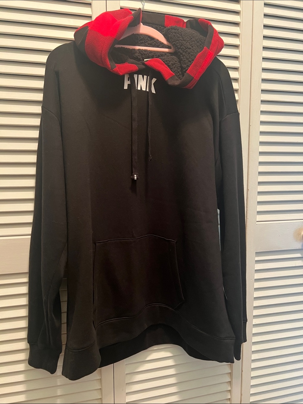 #3037**PINK Victoria's Secret Men's Black Hoodie with Red Plaid Lined Hood